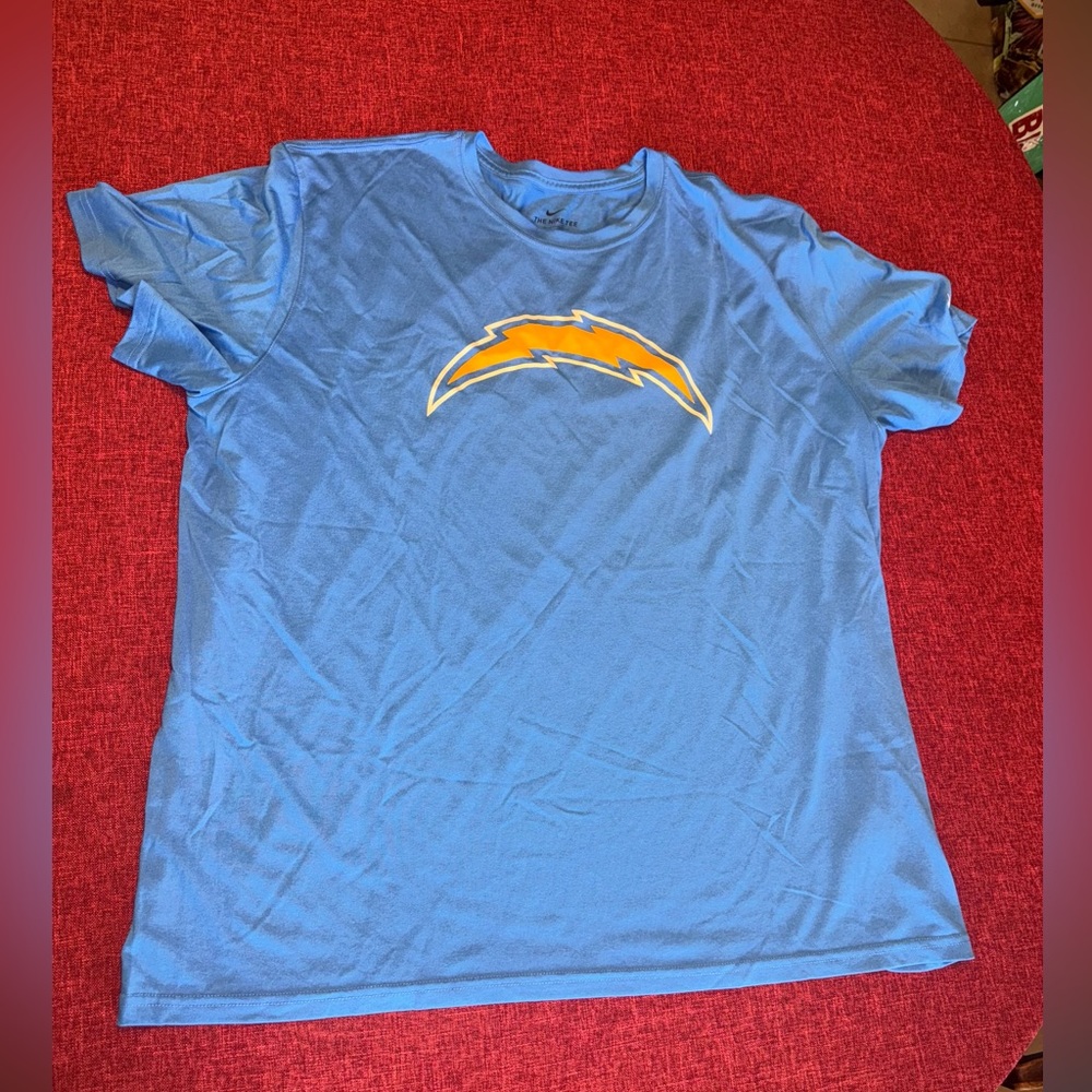👉🏼NWOT👈🏼 Men’s Nike Dri-FIT Logo Legend NFL Los Angeles Chargers 3XL - Picture 2 of 5